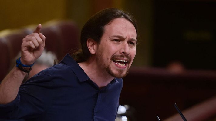 Telediario 1 - Iglesias y Rivera se enzarzan en el Congreso un día antes de la primera reunión con Sánchez