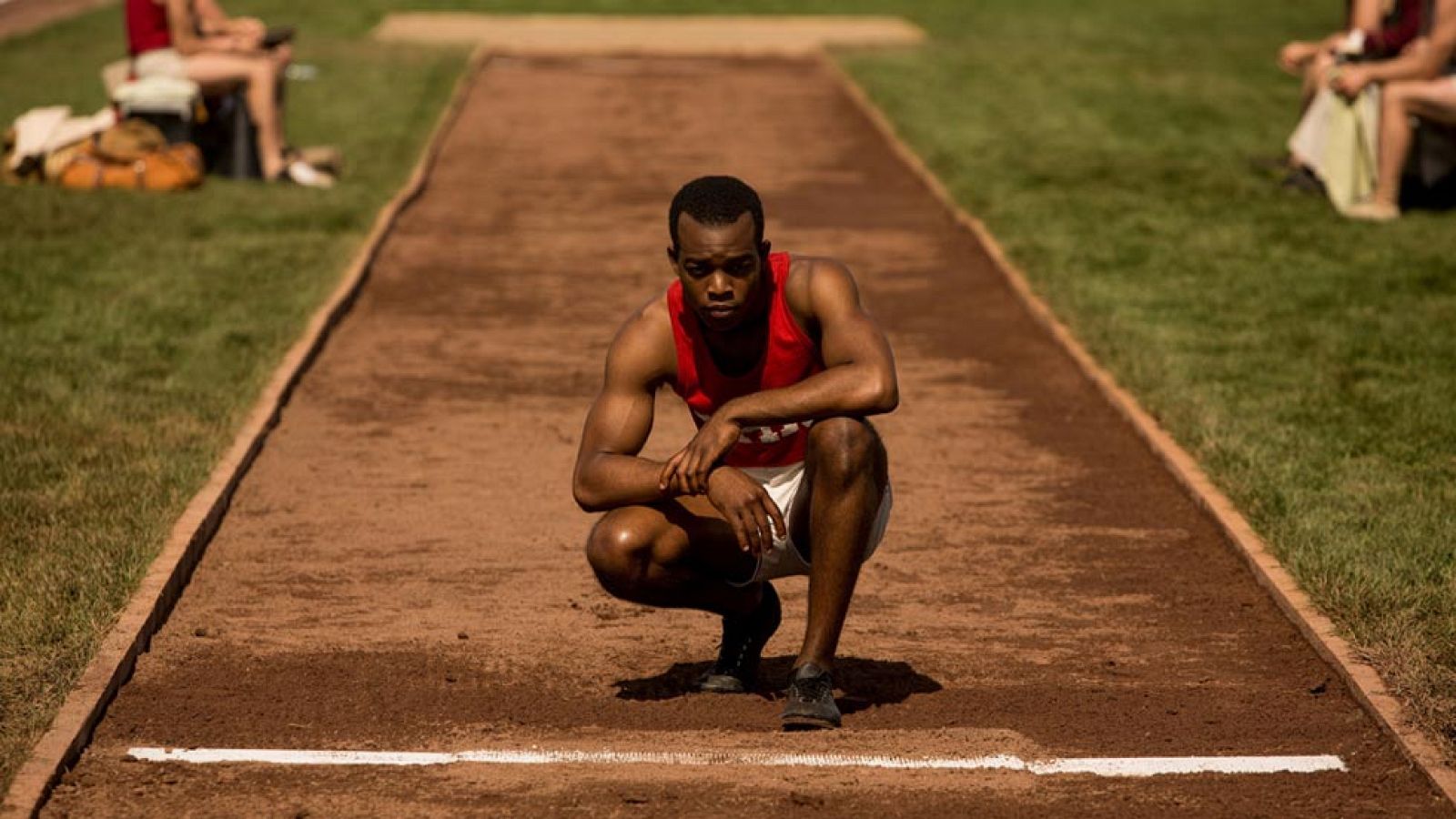 Clip exclusivo con una entrevista a Stephan James, que encarna  a Jesse Owens en 'El héroe de Berlín' | Ver