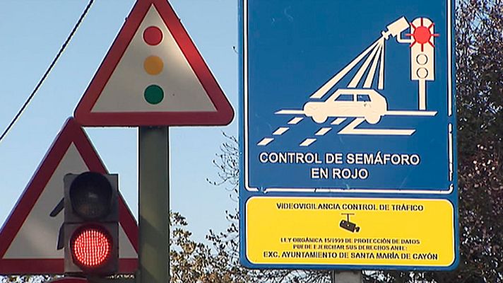 Telediario 1 - Cómo ayudar a familias sin recursos con multas de tráfico