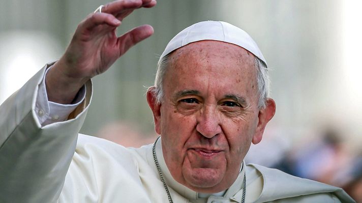 Telediario 1 - El Papa defiende el respeto a los homosexuales y su no discriminación