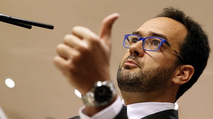 Telediario 1 - Cruce de reproches y acusaciones entre los partidos políticos por la falta de un acuerdo