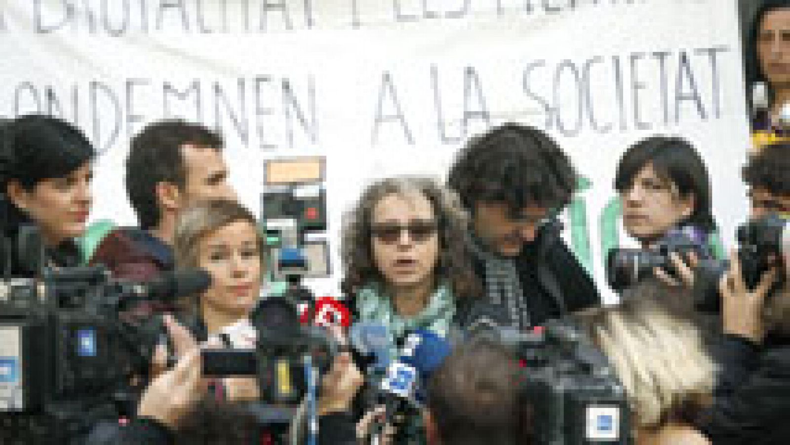 Telediario 1: Comienza el juicio por el caso de Esther Quintana que perdió un ojo durante la huelga del 14N | RTVE Play