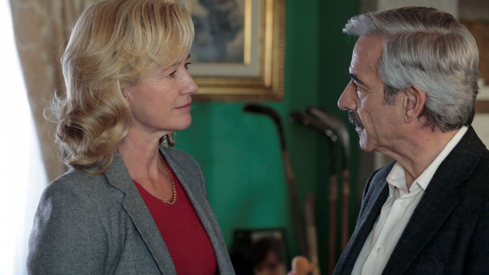 Cuéntame cómo pasó - Temporada 17 - Episodio 14: ¡Maldito amor! - Ver ahora