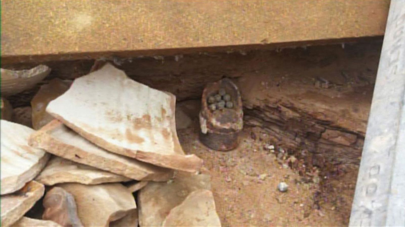 Encontrada en Toledo la carcasa de un proyectil de la Guerra Civil.