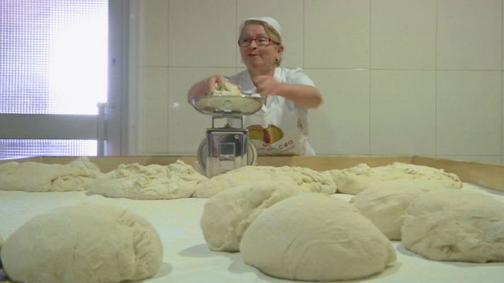 Aquí la Tierra - Un pan que duerme y habla