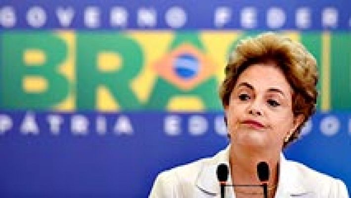 Telediario 1 - Dilma Rousseff pierde el apoyo de otro de sus aliados gubernamentales en Brasil