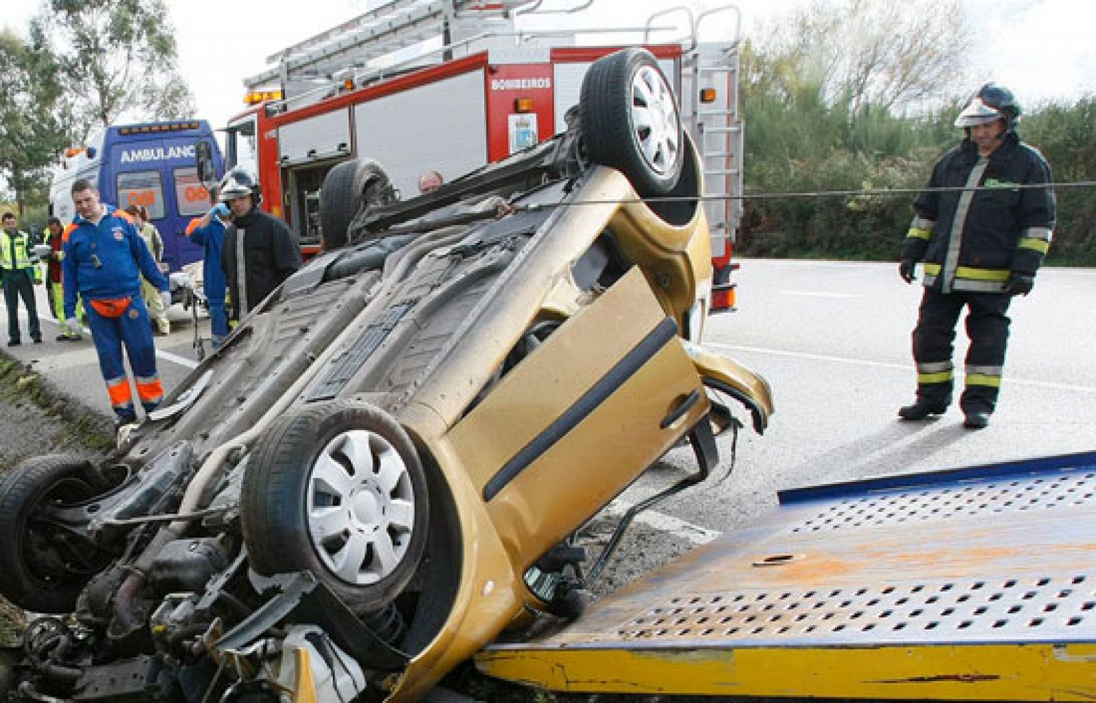 Trece muertos y trece heridos en las carreteras desde el inicio del Puente