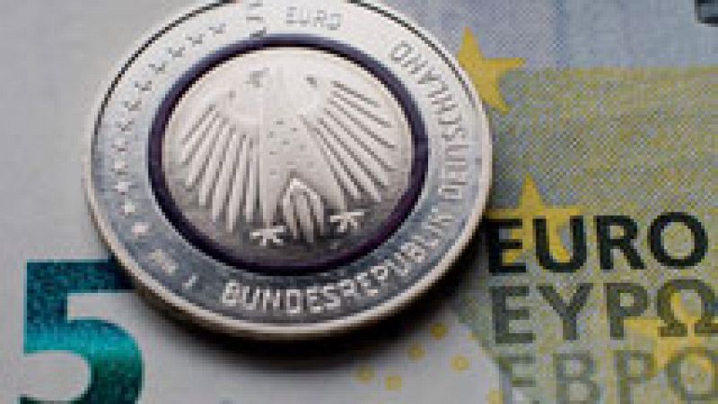 Alemania pone en circulación una nueva moneda de cinco euros