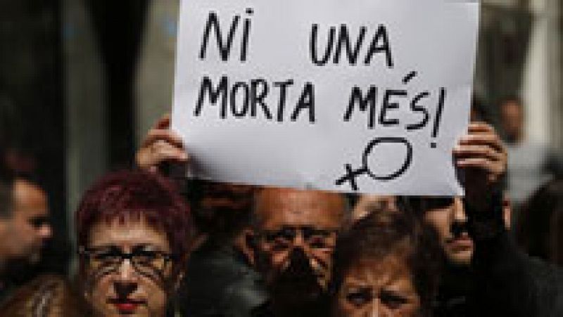 Un mosso d'esquadra mata presuntamente a su mujer y luego se suicida en Barcelona
