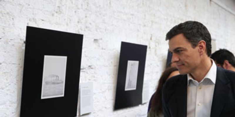 Informativo 24h - Pedro Sánchez exige a Rajoy que "dé la cara" en el Congreso tras la renuncia de Soria