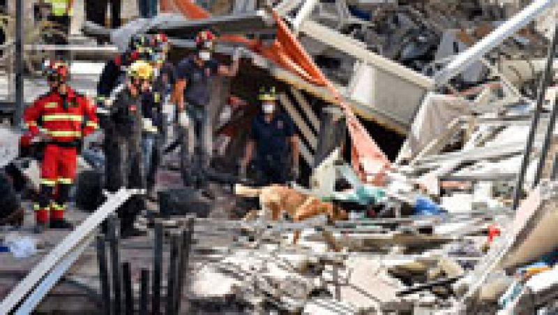 Sigue la búsqueda de los desaparecidos tras el derrumbe de Tenerife
