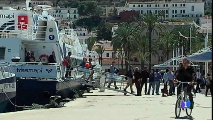 Informatiu Balear - Formentera, conra el trasllat de l'aturada del ferri