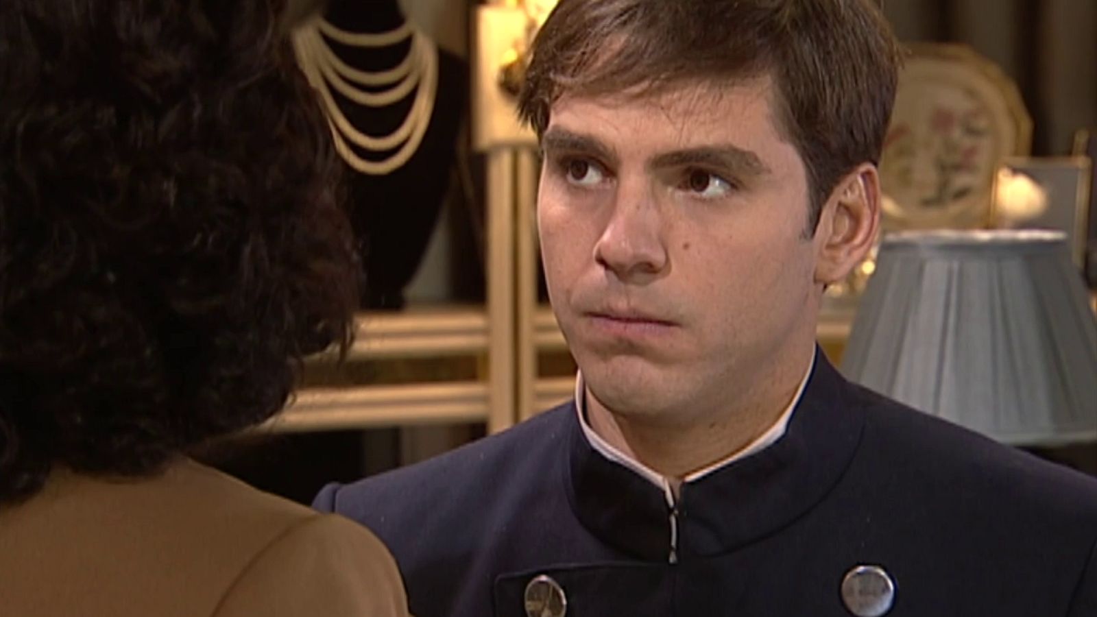 Amar en tiempos revueltos - T3 - Episodio 85 - Ver ahora