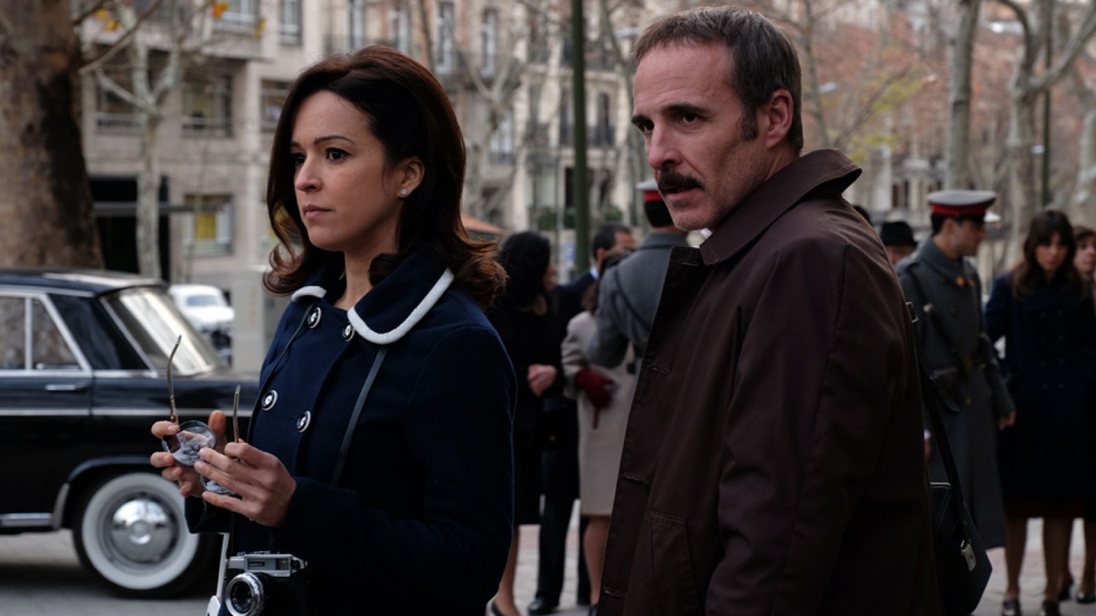 El Caso. Crónica de sucesos - Promo larga del capítulo 6, 'El asesino de la mirilla'