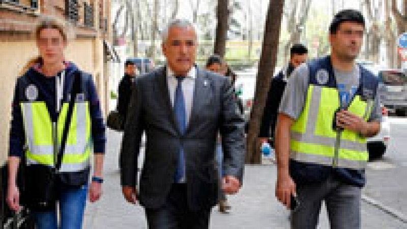 El fiscal pide prisión incondicional para los líderes de Ausbanc y Manos Limpias