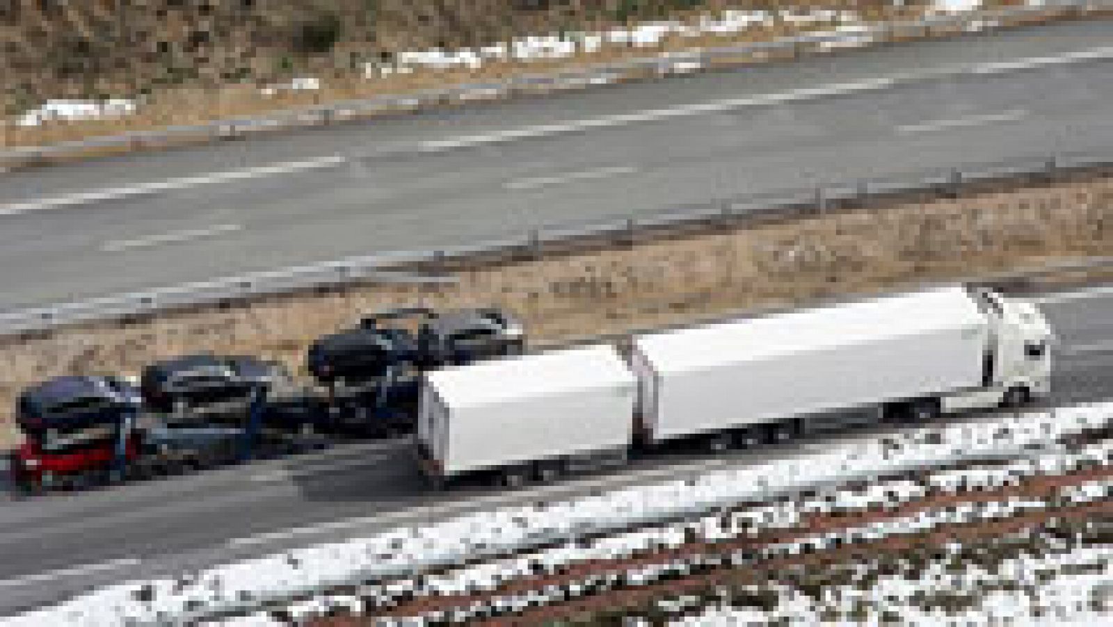 Telediario 1: La DGT duplicará durante una semana los controles de velocidad en las vías secundarias | RTVE Play