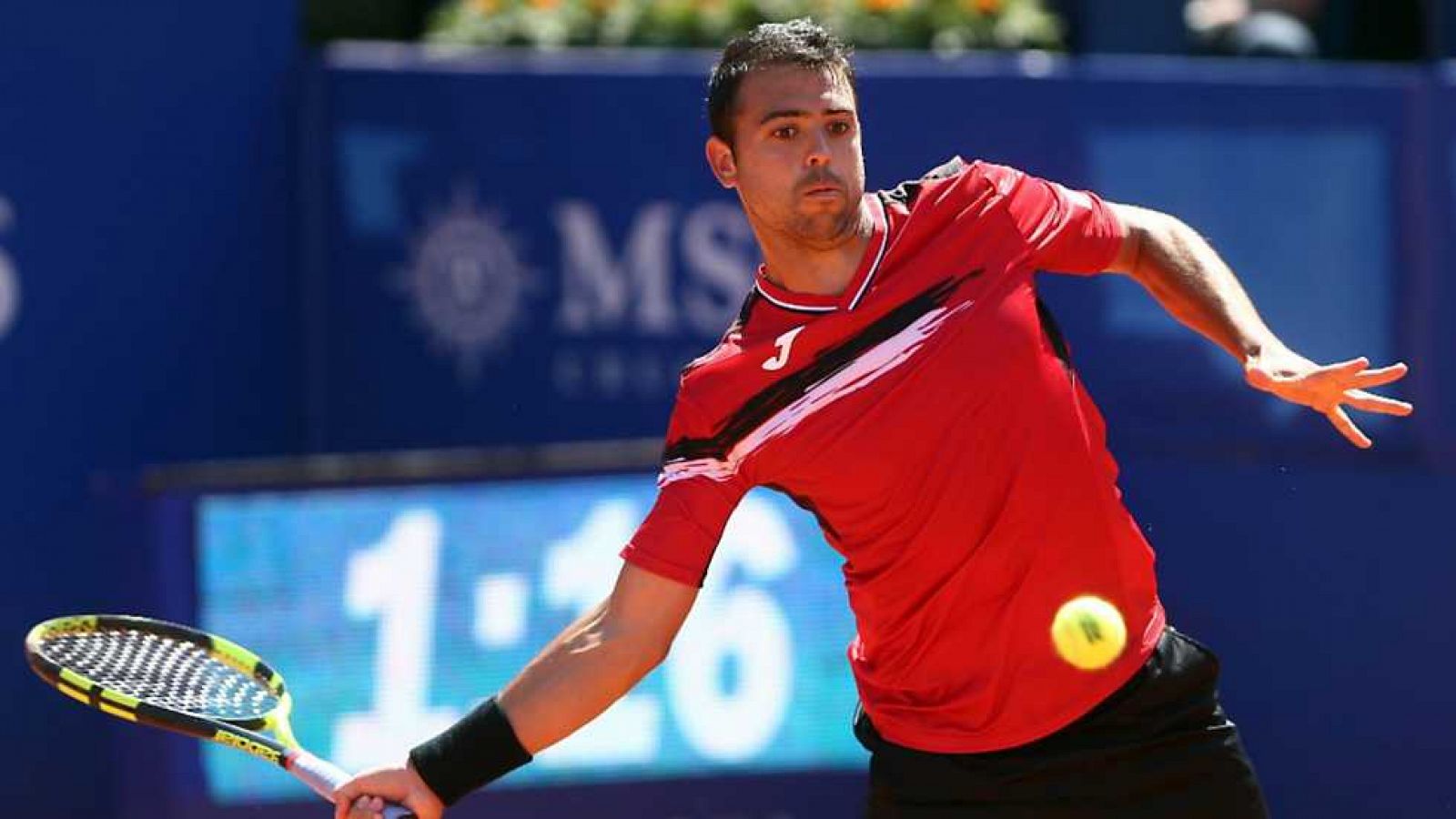 Tenis - Trofeo 'Conde de Godó' : Franko Skugor vs Iñigo Cervantes