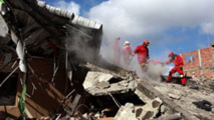 Telediario 1 - Telediario 2 en 4' - 18/04/16