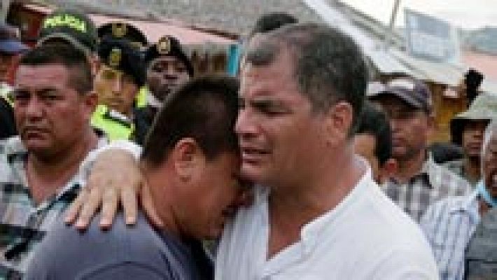 Ecuador: los fallecidos son ya 413