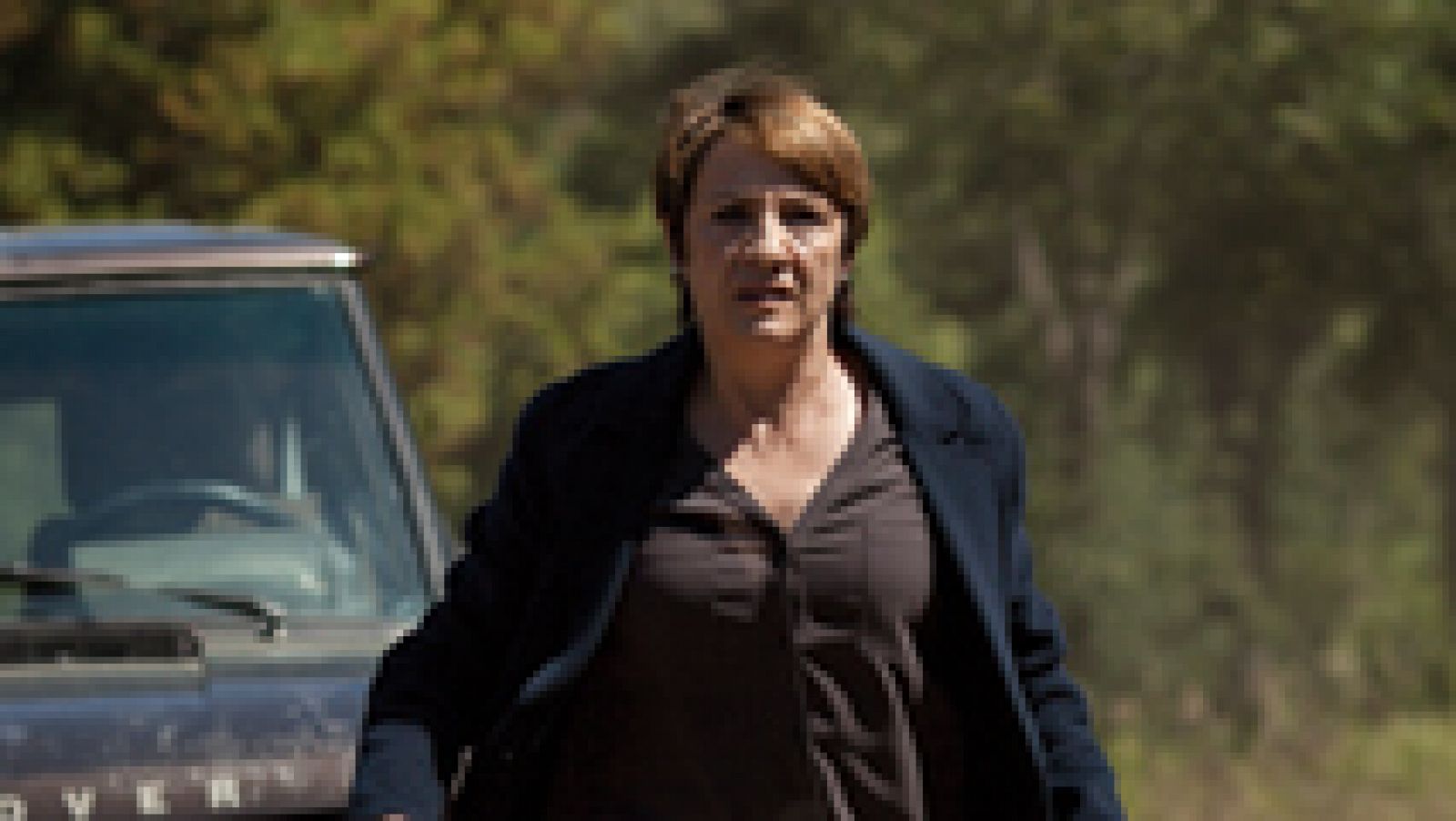El próximo 19 de agosto se estrena 'Secuestro', la nueva película de la productora, actriz y directora, Mar Targarona. Un thriller protagonizado por Blanca Portillo, Antonio Dechent y Vicente Romero, con la aparición especial de Jose Coronado y la colaboración de José María Pou, que cuenta con la participación de RTVE.

Sinopsis

Patricia de Lucas (Blanca Portillo), una prestigiosa abogada, ve como su vida se convierte en una pesadilla cuando su hijo Víctor (Marc Domenech) desaparece del colegio sin dejar ningún rastro. Horas más tarde, el niño reaparece magullado y perlado en sudor, confesando que un hombre le ha intentado secuestrar, pero que ha logrado escapar. La policía se moviliza y, tras una rueda de identificación con Víctor, logran dar con el aparente responsable. Sin embargo, las pruebas no son suficientes, y el presunto secuestrador queda en libertad. Es entonces cuando Patricia, asustada y temiendo por su hijo, decide tomarse la justicia por su cuenta.