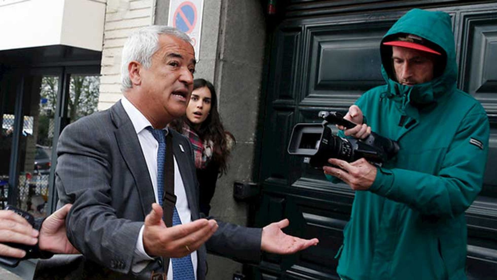 Diversas entidades y particulares denuncian que el responsable de Ausbanc los extorsionó