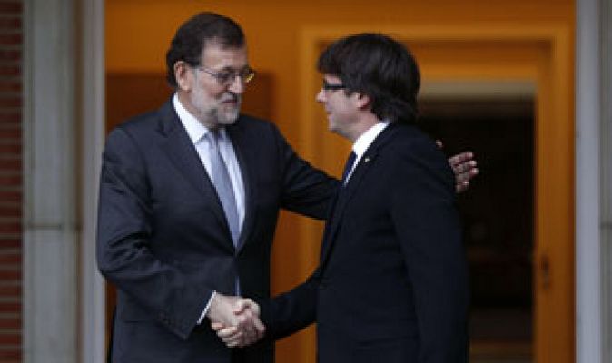 Rajoy se reúne con Puigdemont en la Moncloa
