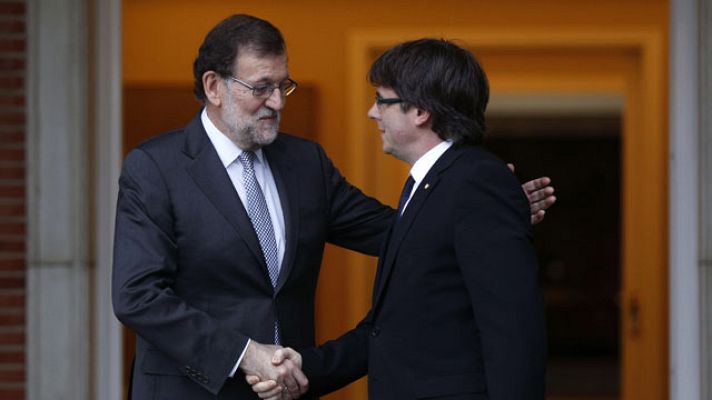 Informativo 24h - Rajoy se reúne con Puigdemont en la Moncloa