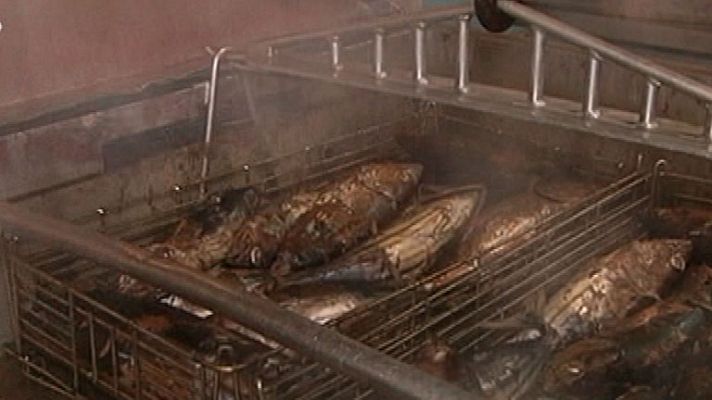 España Directo - Así trabaja una conservera artesana de atún