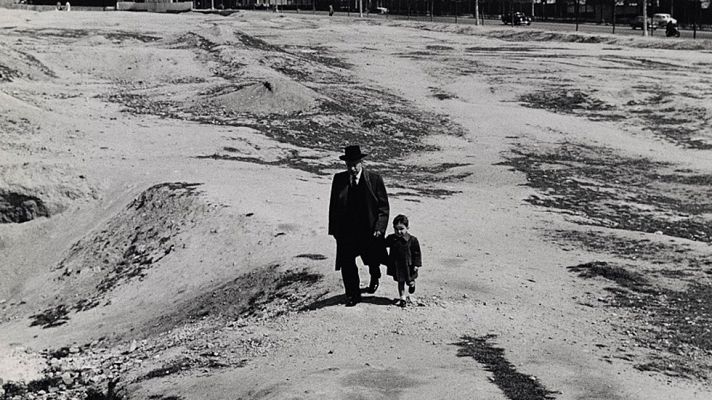 Telediario 1 - Una exposición recuerda la trayectoria del fotógrafo Francisco Gómez