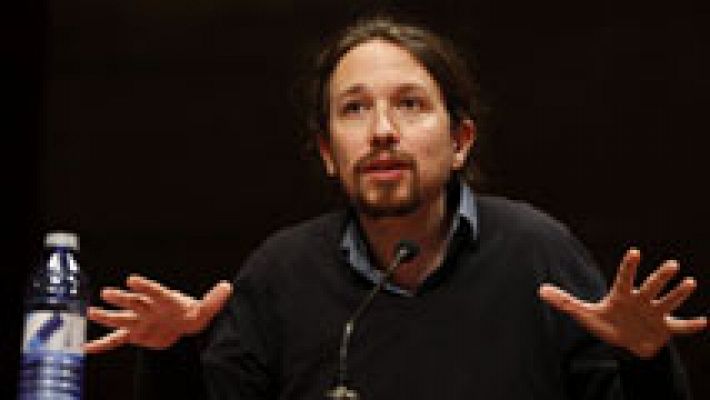 Plante de los periodistas a Pablo Iglesias en un acto en la Universidad Complutense