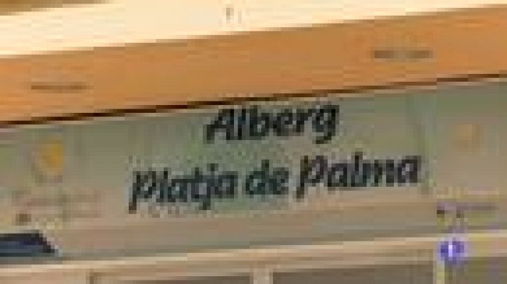 Informatiu Balear - Arriben els primers refugiats