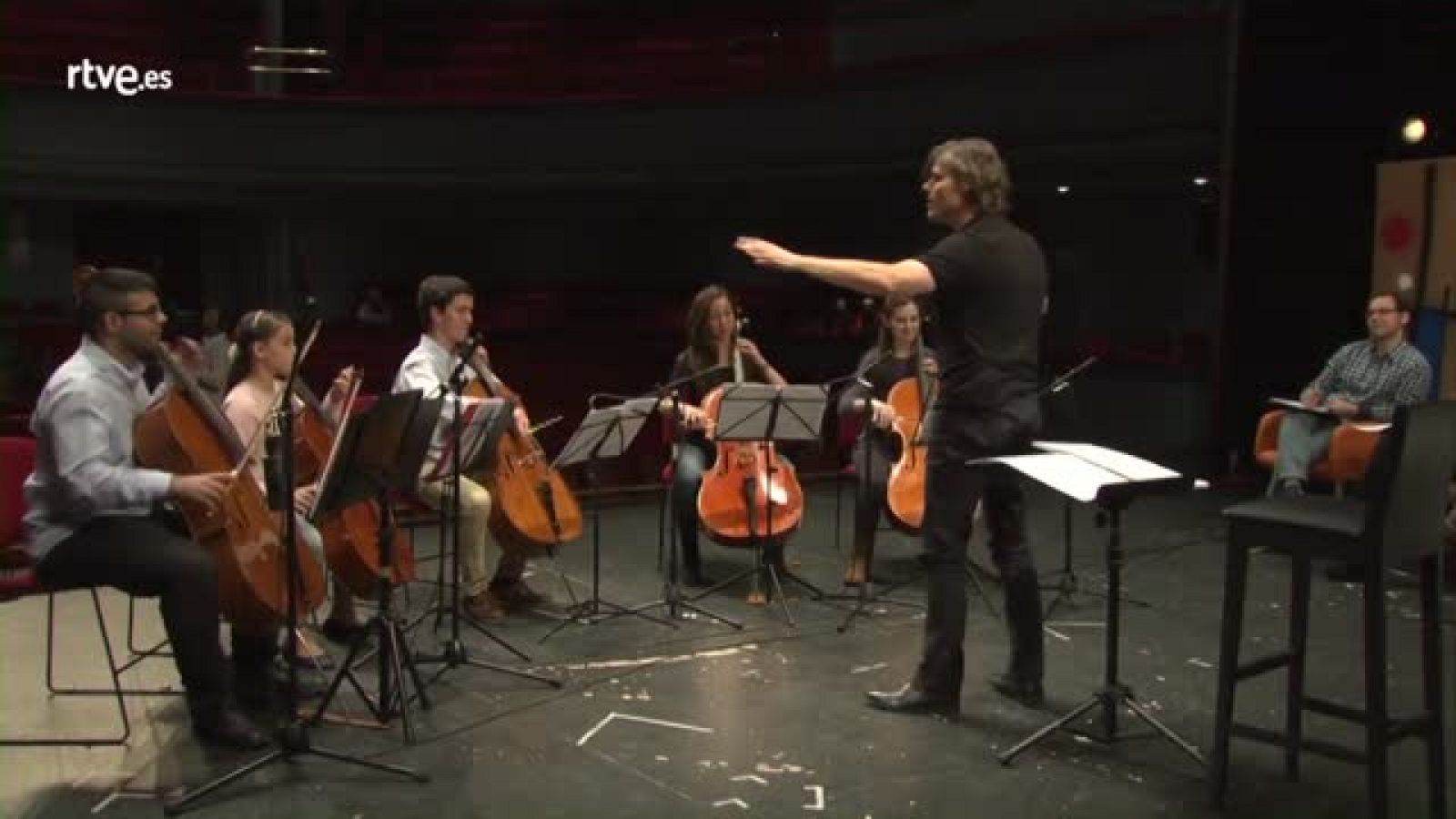 Virtuosos: ¿Cómo es el Maestro Ramón Torrelledó? | Ver