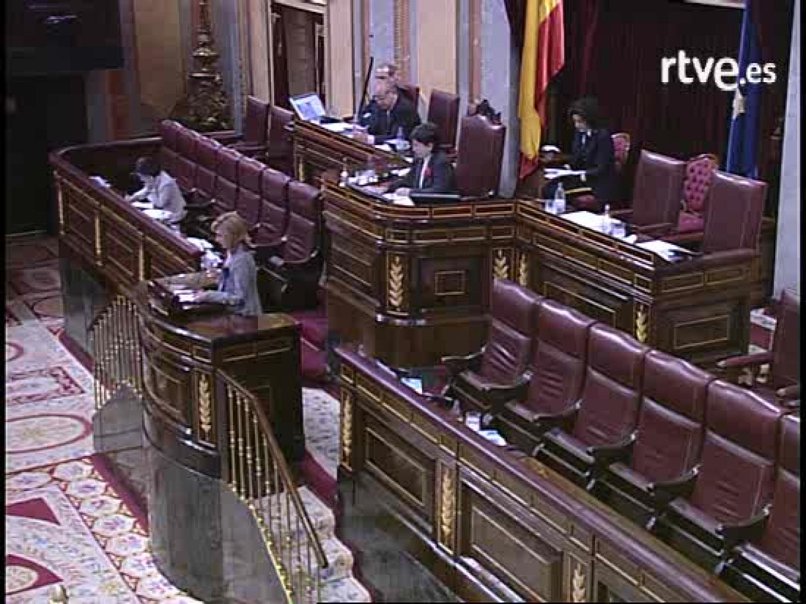 Díez pide la disolución de los ayuntamientos de ANV