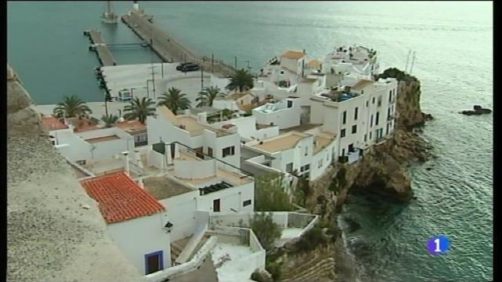 Continua el desallotjament de Sa Penya