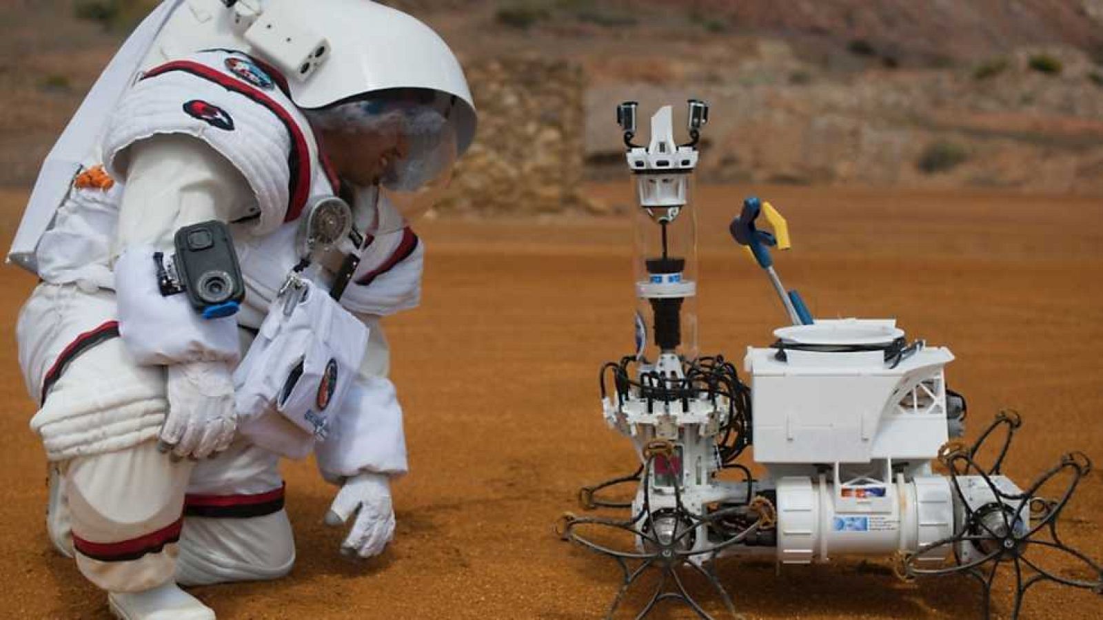 La 2 Noticias - 27/04/16 - ver ahora