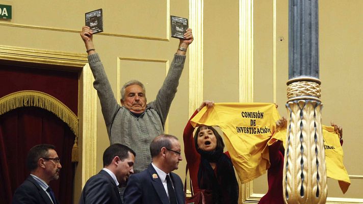 Telediario 1 - PP y PSOE tumban en el Congreso la comisión de investigación por el accidente del Alvia en Santiago