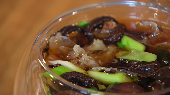 RTVE Cocina - Sopa de algas y setas