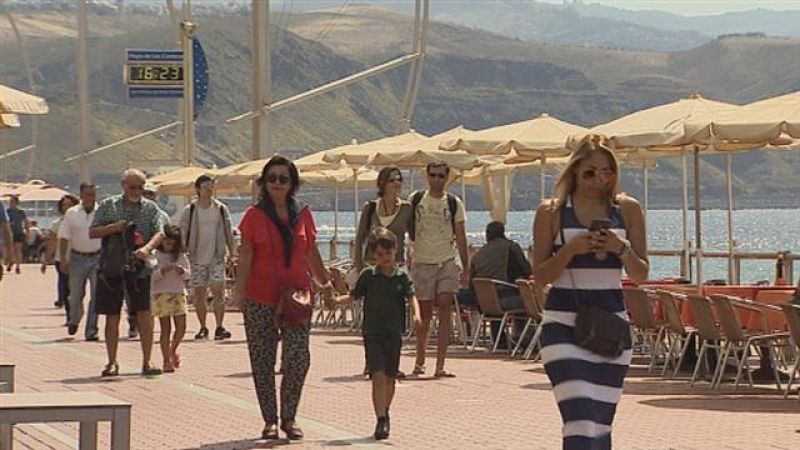 Canarias en 2' - 30/04/2016 