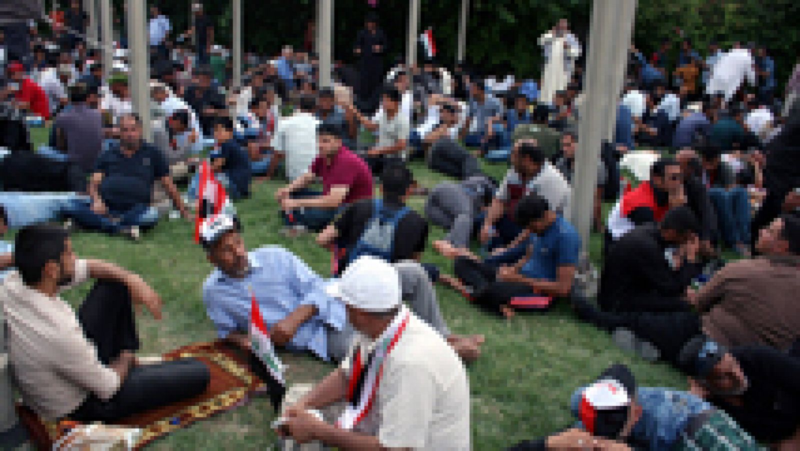 Informativo 24h: Los manifestantes chiíes se instalan en el centro de la Zona Verde de Bagdad | RTVE Play