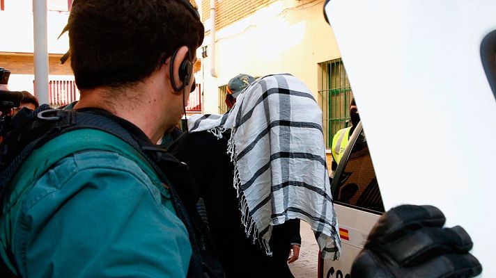 Informativo 24h - Cuatro detenidos en Madrid acusados de adoctrinamiento y captación de yihadistas