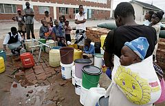 Sudáfrica declara zona catastrófica la frontera con Zimbabue