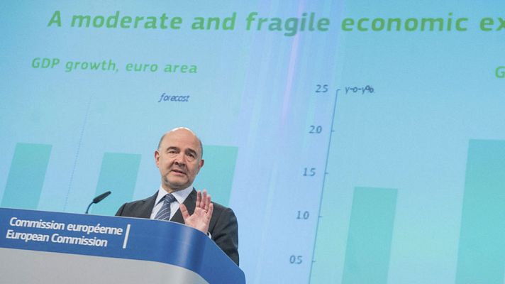 Telediario 1 - Bruselas cree que España no cumplirá el objetivo de déficit ni en 2016 ni en 2017