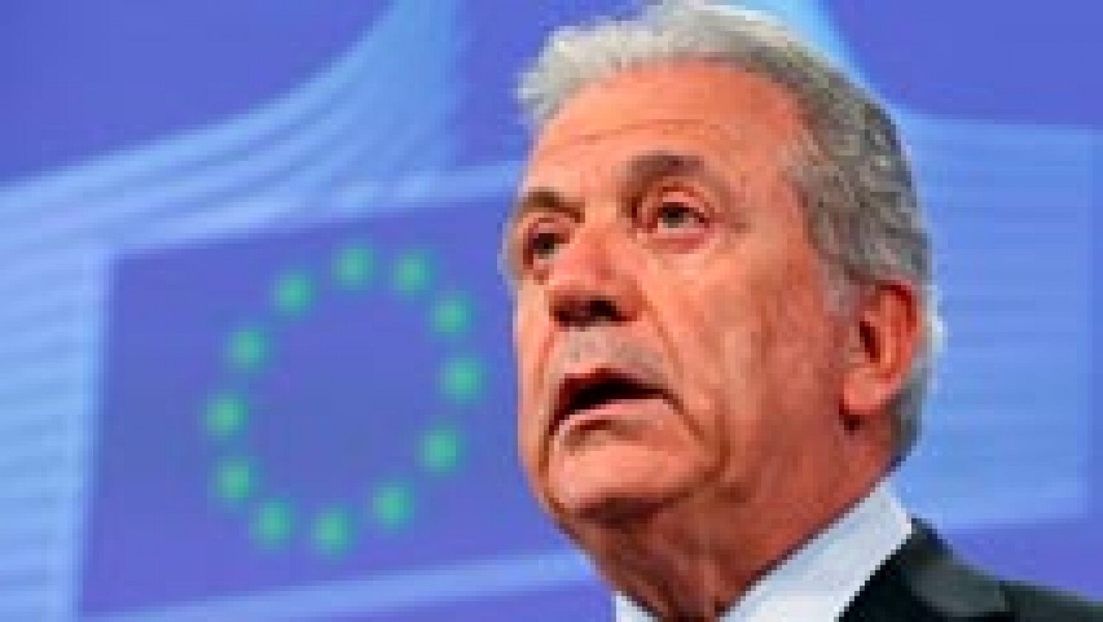 Crisis de los refugiados: El comisario europeo de Migración: "El reglamento de Dublín ha muerto"