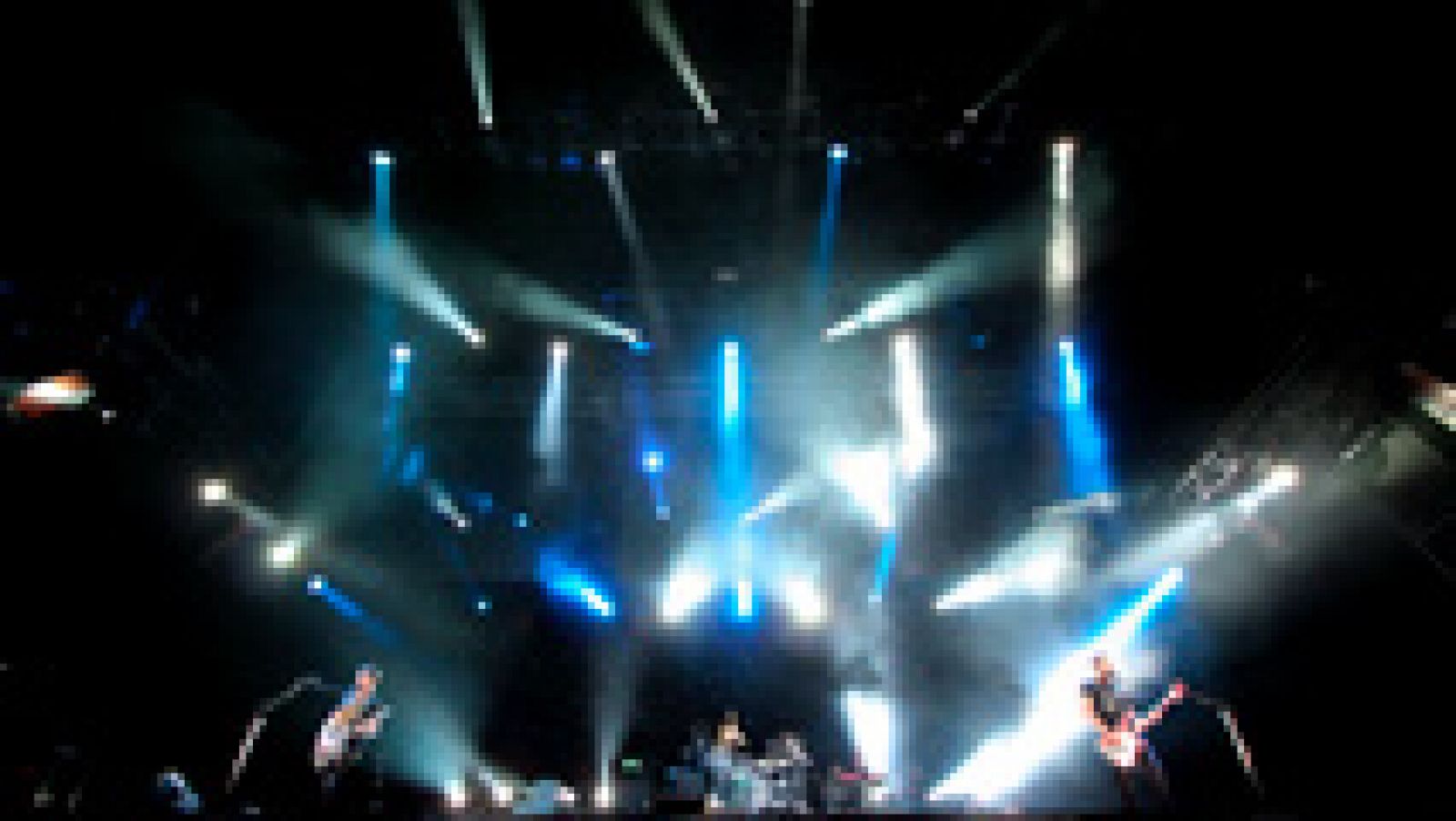 La banda de rock británica Muse actúa en Madrid