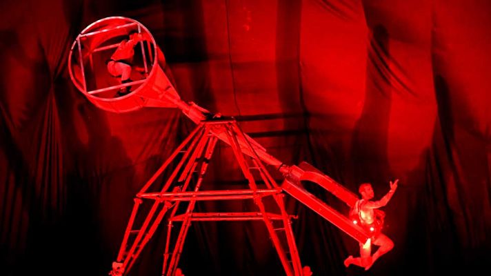 Telediario 1 - La Fura dels Baus presenta El Amor Brujo de Manuel de Falla llega en Madrid