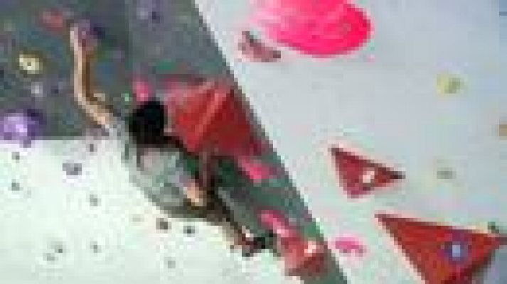 L'Informatiu - L'interès per l'escalada dispara l'aparició de rocòdroms urbans