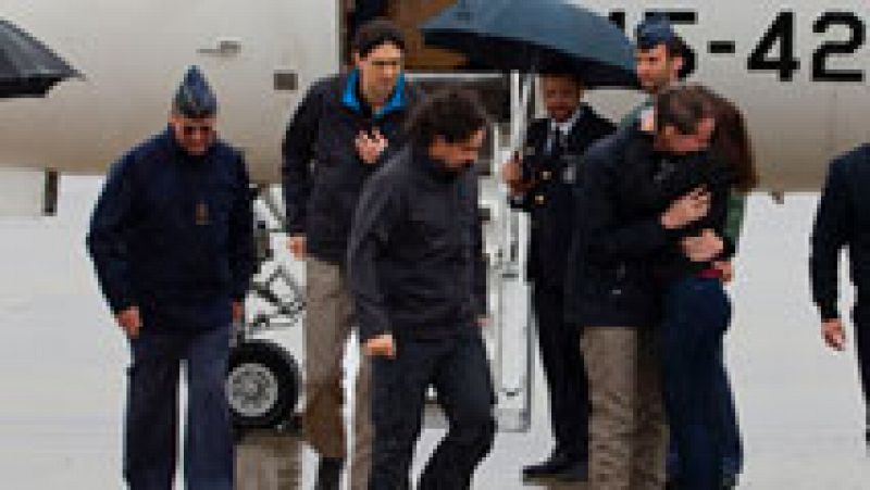 Llegan a Madrid los tres periodistas secuestrados en Siria