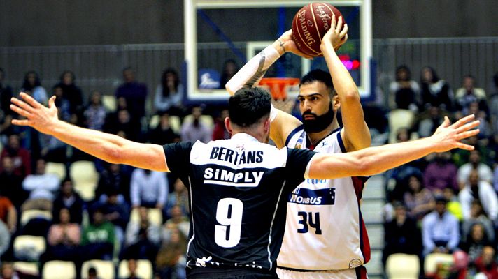 Baloncesto en RTVE - Río Natura Monbús 93-89 Dominion Bilbao