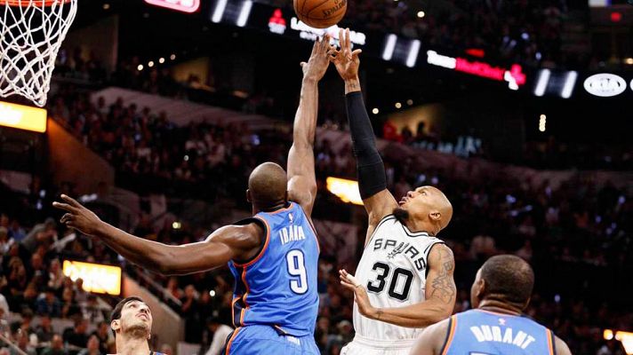 Westbrook y Durant ponen a los Thunder a un triunfo de las finales