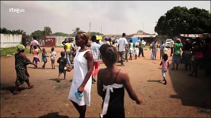 Documaster - Así empieza el episodio de 'Esposas de dictadores'